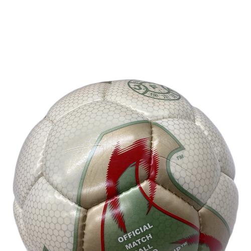 adidas (アディダス) サッカーボール 2002年日韓W杯公式試合球 FEVERNOVA AS5500 未使用品