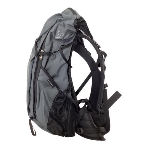 PAAGO WORKS (パーゴワークス) バックパック 33L グレー BUDDY33 背面長40cm以下 31-40L(山小屋泊)