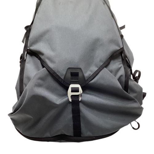 PAAGO WORKS (パーゴワークス) バックパック 33L グレー BUDDY33 背面長40cm以下 31-40L(山小屋泊)