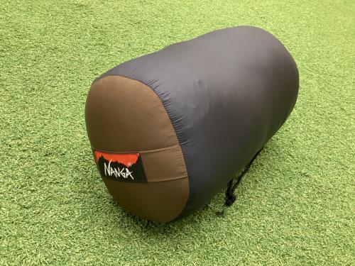 NANGA (ナンガ) マミー型シュラフ(ダウン) 快適温度：-6℃ 下限温度：-11℃ 3ten別注 ショート オーロラテックス600DX 【冬用】