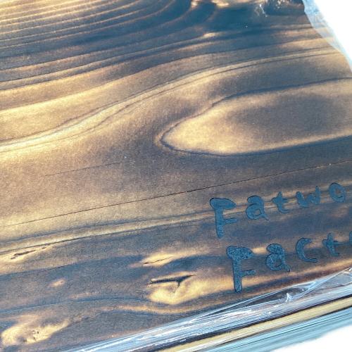 Fatwood Factory 焚火台用品 350年古材 焼燻し薪割り台 角モデル