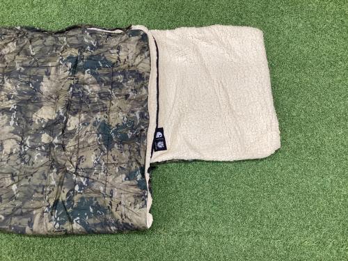 CarHartt (カーハート)×VOITED アウトドア雑貨 迷彩 VOITED PRENTIS CAMO COMBI ブランケット
