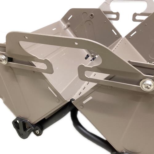 Snow peak (スノーピーク) 収納ケース ※グリップ・開閉固定パーツ一部欠品 シェルフコンテナ25 Geekfield限定ミルカーキ