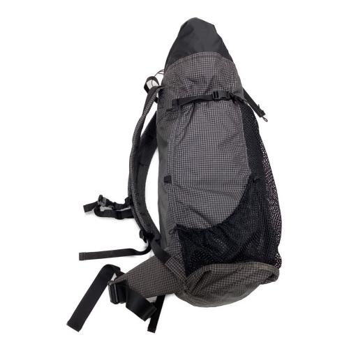 TRAIL BUM (トレイルバム) バックパック 30L グレー×ブラック バマースペクトラ