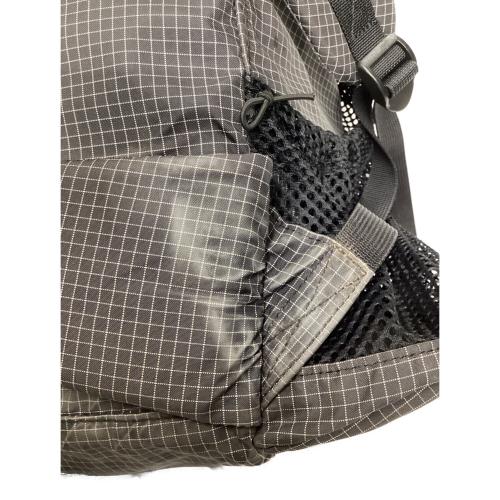 TRAIL BUM (トレイルバム) バックパック 30L グレー×ブラック バマースペクトラ