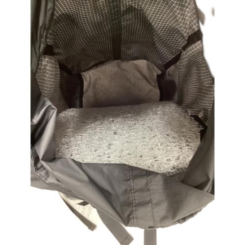 TRAIL BUM (トレイルバム) バックパック 30L グレー×ブラック バマースペクトラ