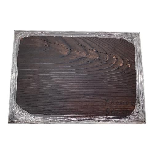 Fatwood Factory (ファットウッド ファクトリー) 焚火台用品 古民家200年古材使用 限定品 ⑪ 古材焼燻し薪割り台S カスタムモデル