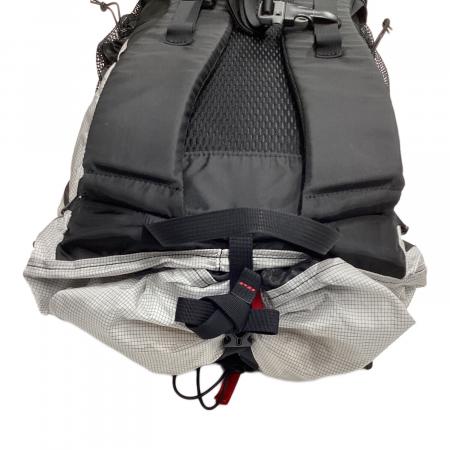 山と道 (ヤマトミチ) バックパック 25L~35L ホワイト×ブラック 山と道 (ヤマトミチ) バックパック 25L~35L ホワイト×ブラック