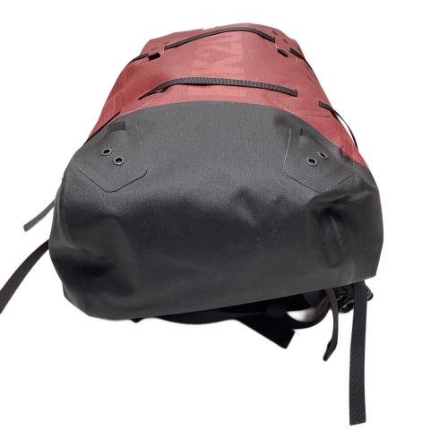 crux (クラックス) バックパック 20L レッド×ブラック RK20 背面長 約41～45cm ～20L(日帰り)