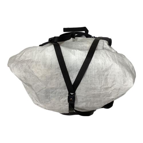 Hyperlite Mountain Gear (ハイパーライトマウンテンギア) バックパック 35L ホワイト×ブラック WAYPOINT 35 背面長 約46～50cm(SIZE M) 31-40L(山小屋泊) ダイニーマ