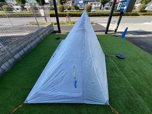 Hyperlite Mountain Gear 登山用テント ※ポールは別売りです。 幕体重量:476g MID1 約137×271×137cm 1～2人用 程度B スカートなし ハンマーなし/説明書あり ダイニーマ