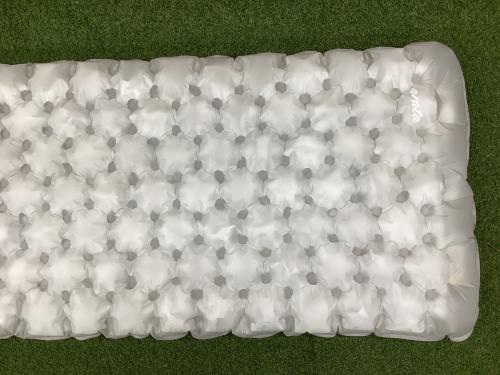 ARATA (アラタ) エアーマット 約183×56×8cm ポンプサック付 R値:6.7