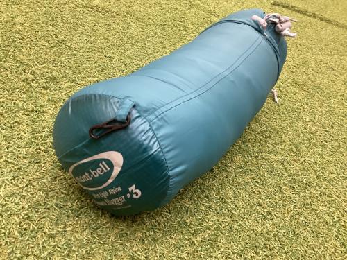 mont-bell (モンベル) マミー型シュラフ(ダウン) ブルー 1121738 U.L.アルパインダウンハガー#3 【春～秋用】 209×82cm