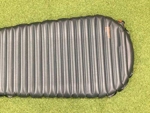 THERMAREST (サーマレスト) エアーマット 119×51×6.3cm R値2.3 ブラック ネオエアーウーバーライト スモール