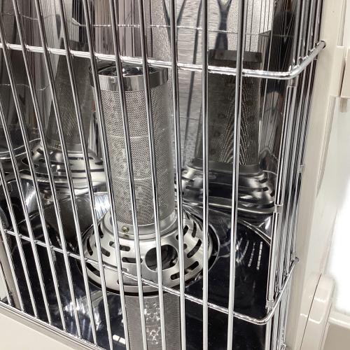 Iwatani (イワタニ) アウトドアヒーター PSLPGマーク有 CB-STV-DKD デカ暖 2020年8月製 未使用品