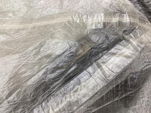 Hyperlite Mountain Gear (ハイパーライトマウンテンギア) 登山用テント 680g UNBOUND2P 229x122x122cm 1人用 程度B ポール別売り スカートなし ハンマーなし/説明書なし ダイニーマ