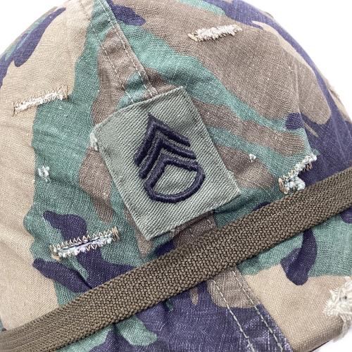アメリカ軍 ヘルメット 推定ベトナム戦争 二等軍曹ワッペン有 放出品 M1ヘルメット リーフカモ