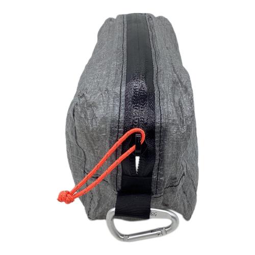Hyperlite Mountain Gear (ハイパーライトマウンテンギア) 登山雑貨 2L グレー Zippy ダイニーマ