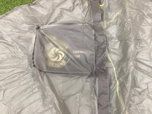 SIX MOON DESIGNS (シックスムーンデザインズ) シェルター Gatewood Cape 115×267×cm 程度S ポール別売り スカートなし ハンマーなし/説明書あり