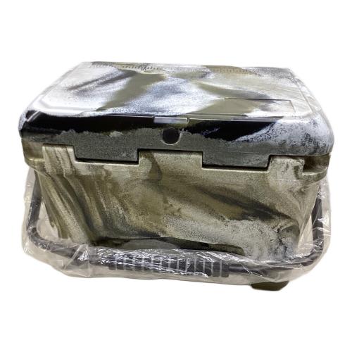 Deelight (ディーライト) クーラーボックス 20QT(約18.9L) デザートカモ ロトモールドクーラー 未使用品