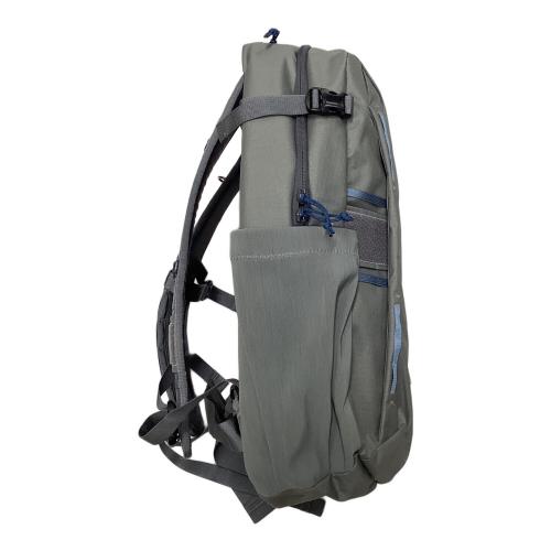 Patagonia (パタゴニア) バックパック 30L グレー 89167 ステルスパック 背面長 約41～45cm 21-30L(日帰り)