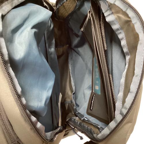 Patagonia (パタゴニア) バックパック 30L グレー 89167 ステルスパック 背面長 約41～45cm 21-30L(日帰り)