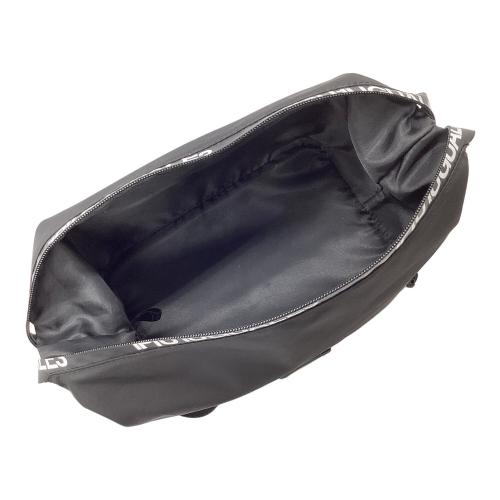 1piu1uguale3 (ウノピュウノウグァーレトレ) ゴルフバッグ ブラック プレートロゴ ポーチ