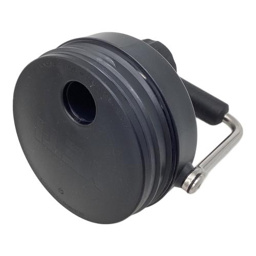 Yeti (イエティ) ランブラーハーフガロンジャグ ウォータージャグ 64oz/1893ml