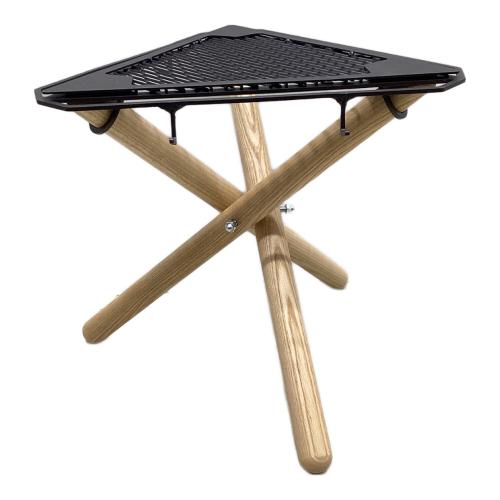 SOMABITO (ソマビト) アウトドアテーブル ナチュラルカラー 焚き火side stand