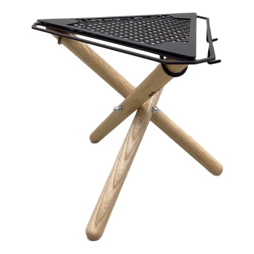 SOMABITO (ソマビト) アウトドアテーブル ナチュラルカラー 焚き火side stand