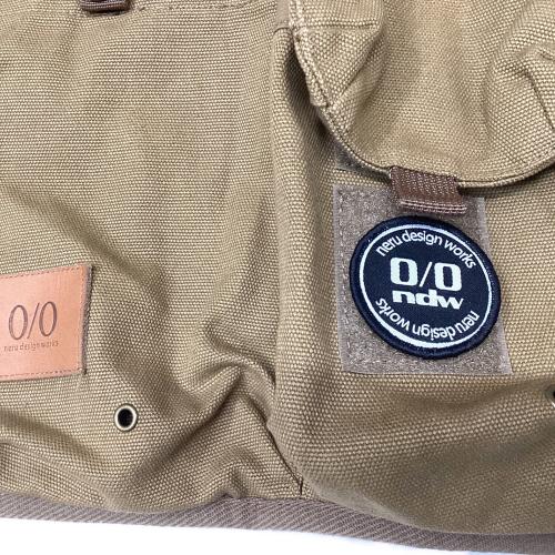 neru design works (ネルデザインワークス) neru vest アウトドアウェア(その他) ロゴワッペン付き 大人用 サンド
