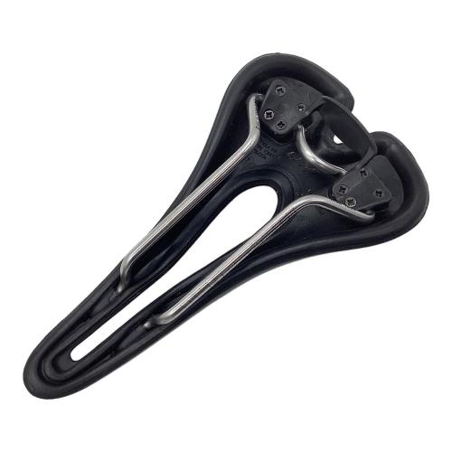 SELLE SMP HELL サドル