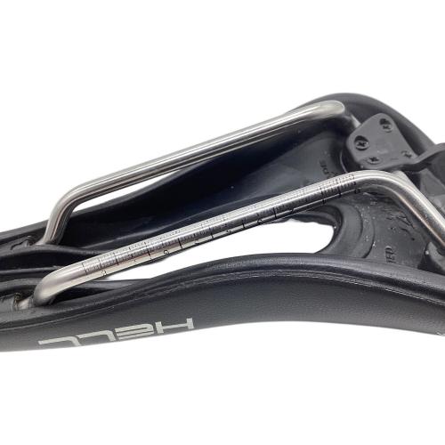 SELLE SMP HELL サドル