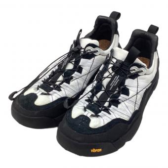 Flower MOUNTAIN (フラワーマウンテン) IWANO2 トレッキングシューズ FM100010 SIZE 26cm ホワイト