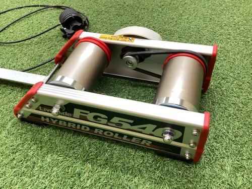 美品 ミノウラ ハイブリッドローラー ライブライド FG540 ロードバイク ミノウラ MINOURA ライブライド LiveRide FG540 ハイブリッドローラー
