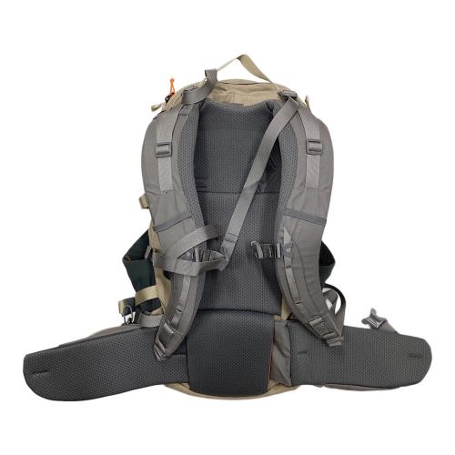 MYSTERY RANCH (ミステリーランチ) バックパック 25L ベージュ×グレー