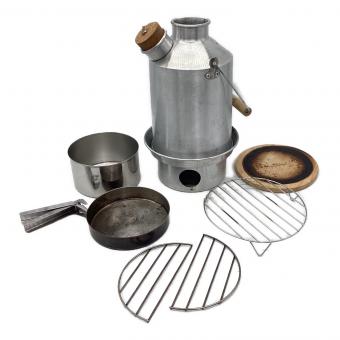 Kelly kettle (ケリーケトル) 焚火台用品