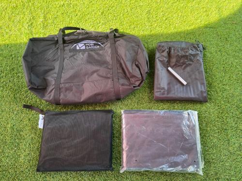 MOBI GARDEN (モビガーデン) コマンダー185　グランドシート・ルーフシート付