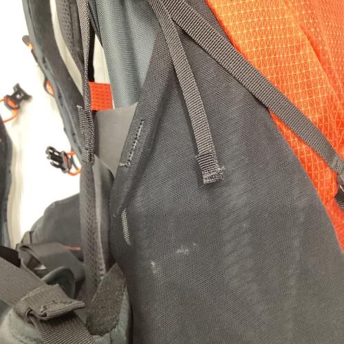 MAMMUT (マムート) バックパック レッド DUCAN SPINE28-35