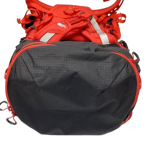 THE NORTH FACE (ザ ノース フェイス) バックパック NM61801 SUMMIT SERIES SIZE S-M レッド×ブラック PROPHET85