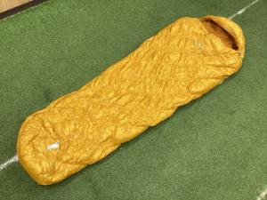 mont-bell (モンベル) マミー型シュラフ(ダウン) 1121290 イエロー 社外製ケース(GRANITE GEAR)付 快適使用温度0度 ダウンハガー800 #2 左ジッパー