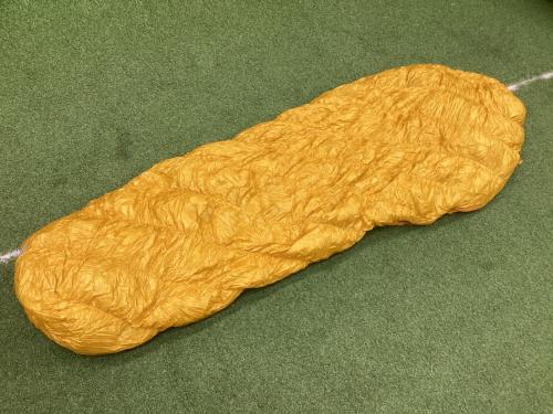 mont-bell (モンベル) マミー型シュラフ(ダウン) 1121290 イエロー 社外製ケース(GRANITE GEAR)付 快適使用温度0度 ダウンハガー800 #2 左ジッパー