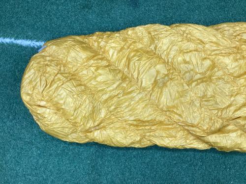 mont-bell (モンベル) マミー型シュラフ(ダウン) 1121290 イエロー 社外製ケース(GRANITE GEAR)付 快適使用温度0度 ダウンハガー800 #2 左ジッパー