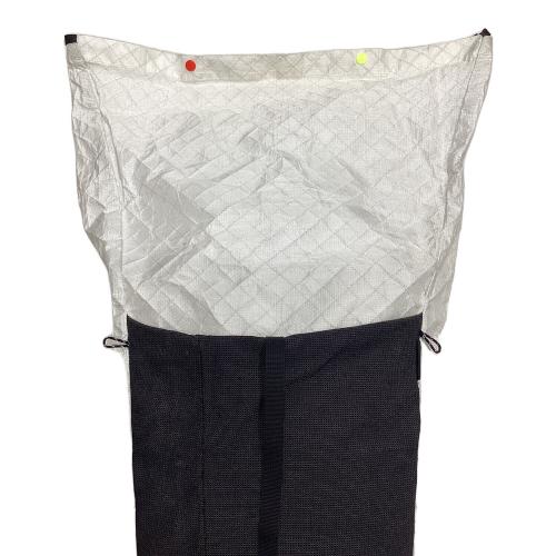 PA'LANTE (パランテ) バックパック 37L ホワイト×ブラック デザートパック