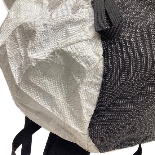 PA'LANTE (パランテ) バックパック 37L ホワイト×ブラック デザートパック