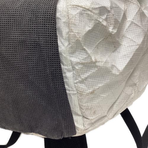 PA'LANTE (パランテ) バックパック 37L ホワイト×ブラック デザートパック