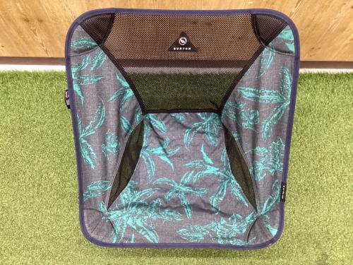 BURTON (バートン) アウトドアチェア ネイビー チェアワン