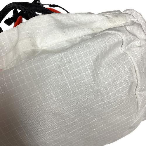 THE NORTH FACE (ザ ノース フェイス) バックパック NM62155 38L ホワイト×オレンジ ファントム38