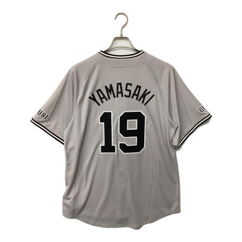 読売ジャイアンツ (ヨミウリジャイアンツ) 2024年ビジター 応援グッズ 山﨑 伊織【19】 SIZE L グレー