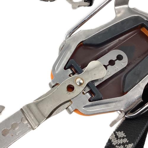 BLACK DIAMOND (ブラックダイヤモンド) 12本爪アイゼン BD33054 シルバー セラック クリップ